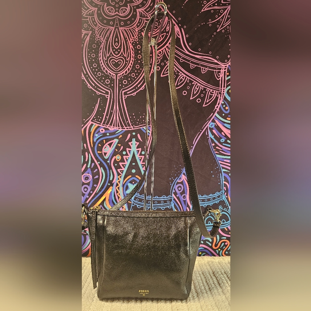 Fossil Shiny Black Genuine Leather Purse Crossbody Bag (With Detachable Strap)